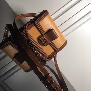 LOV2 Bags - Fashion Bags  1858
