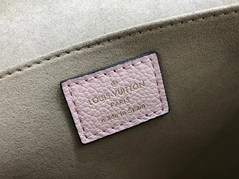 LOV2 Bags - Fashion Bags  1880