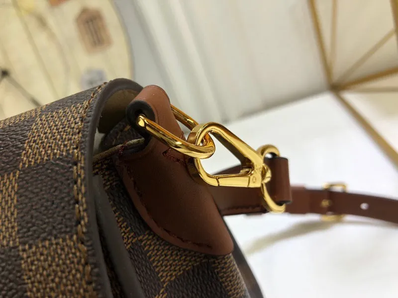 LOV2 Bags - Fashion Bags  1880