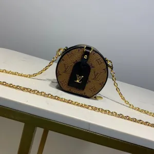 LOV2 Bags - Fashion Bags  1883