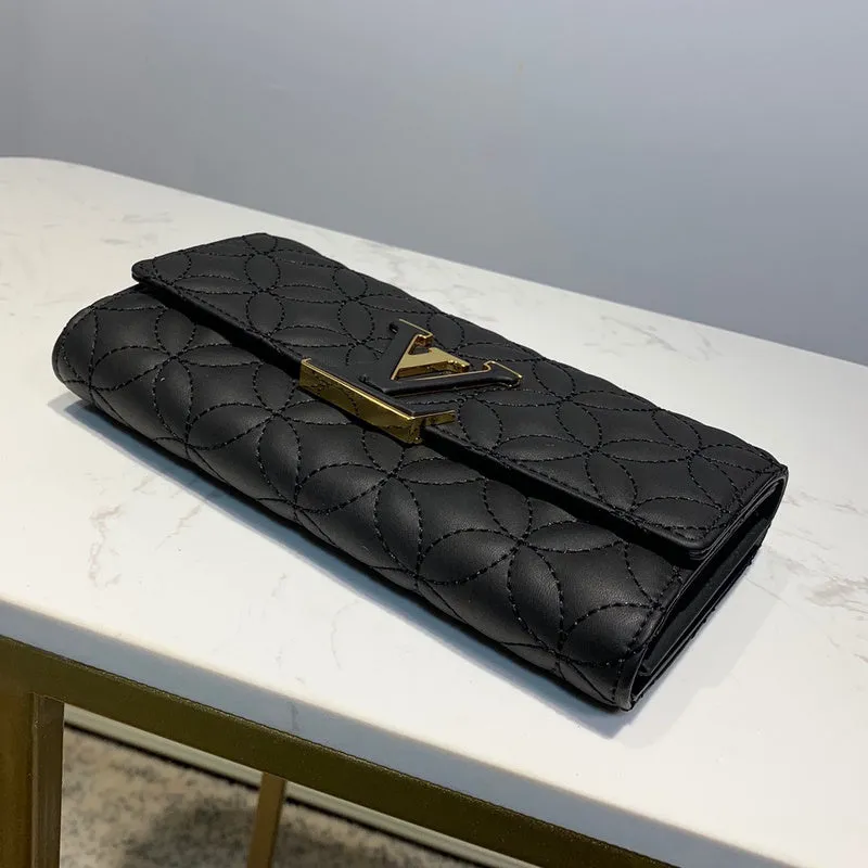 LOV2 Bags - Fashion Bags  1886