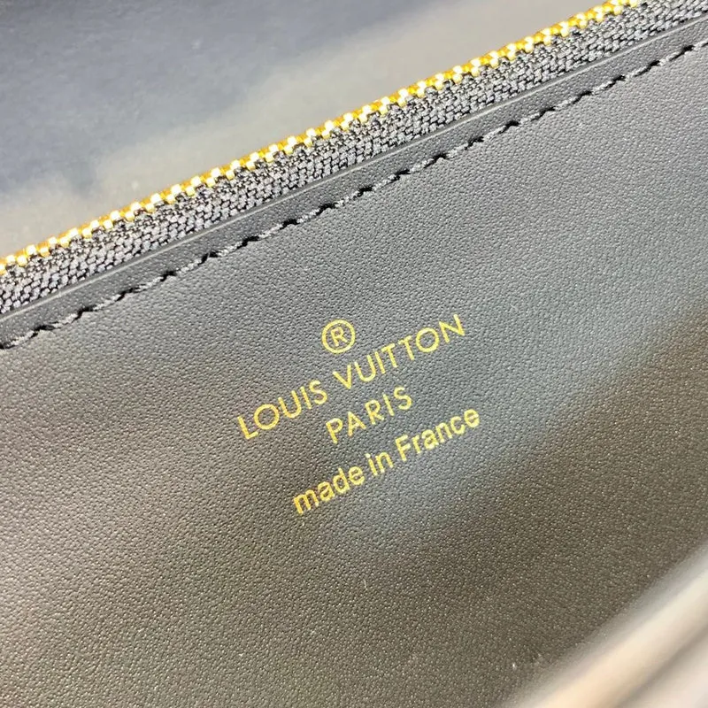 LOV2 Bags - Fashion Bags  1886