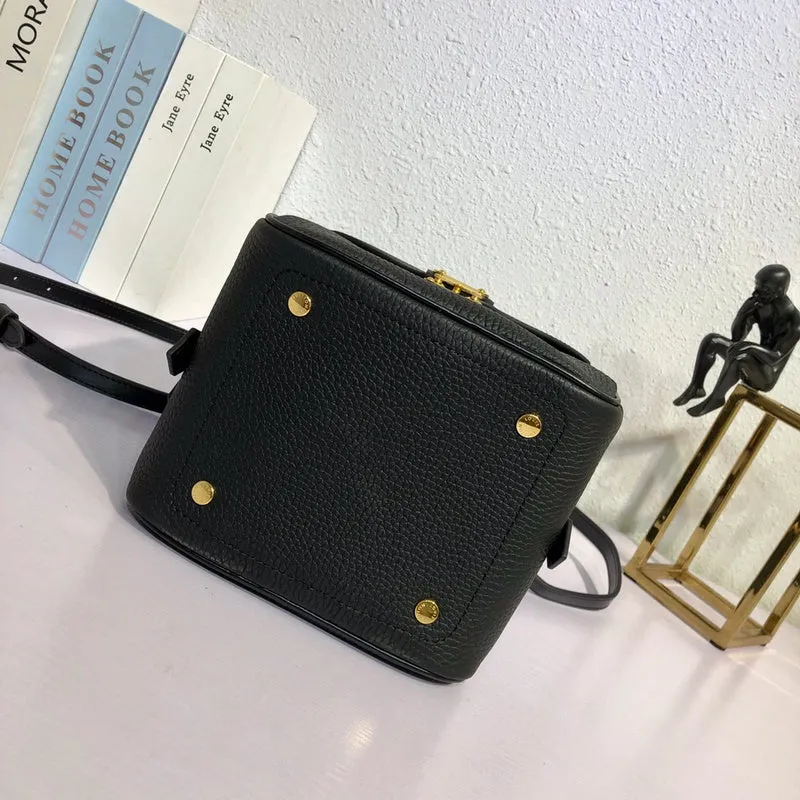 LOV2 Bags - Fashion Bags  1905