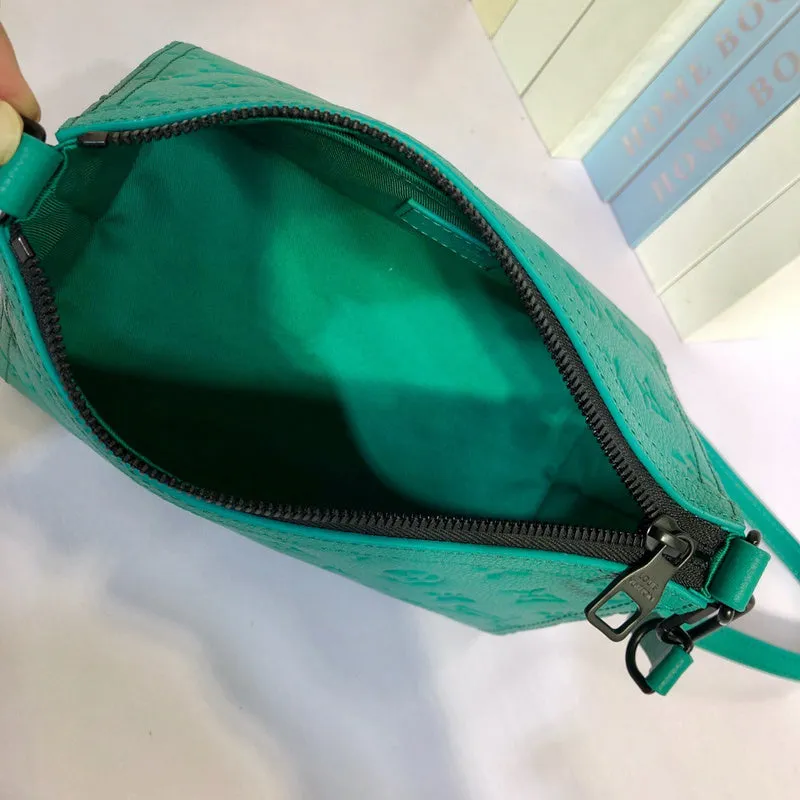 LOV2 Bags - Fashion Bags  1909