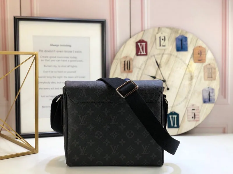 LOV2 Bags - Fashion Bags  1946