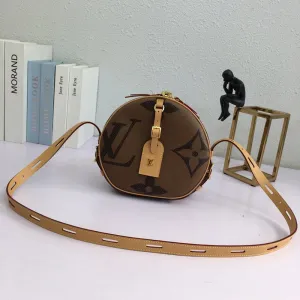 LOV2 Bags - Fashion Bags  1991