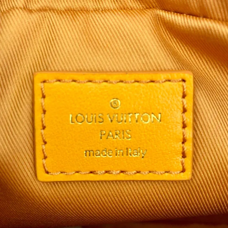 LOV2 Bags - Fashion Bags  2002