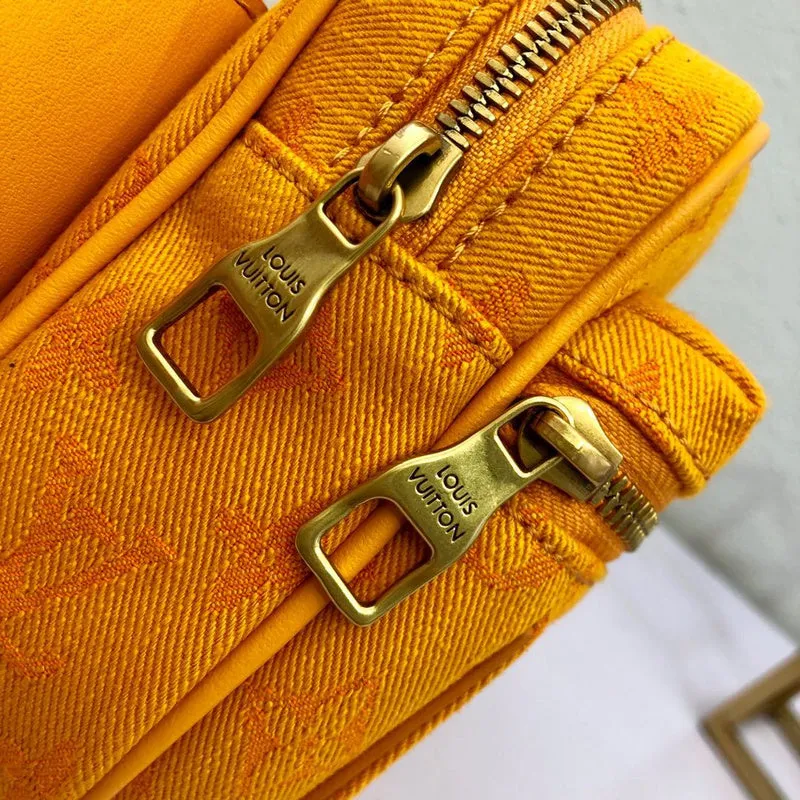 LOV2 Bags - Fashion Bags  2002
