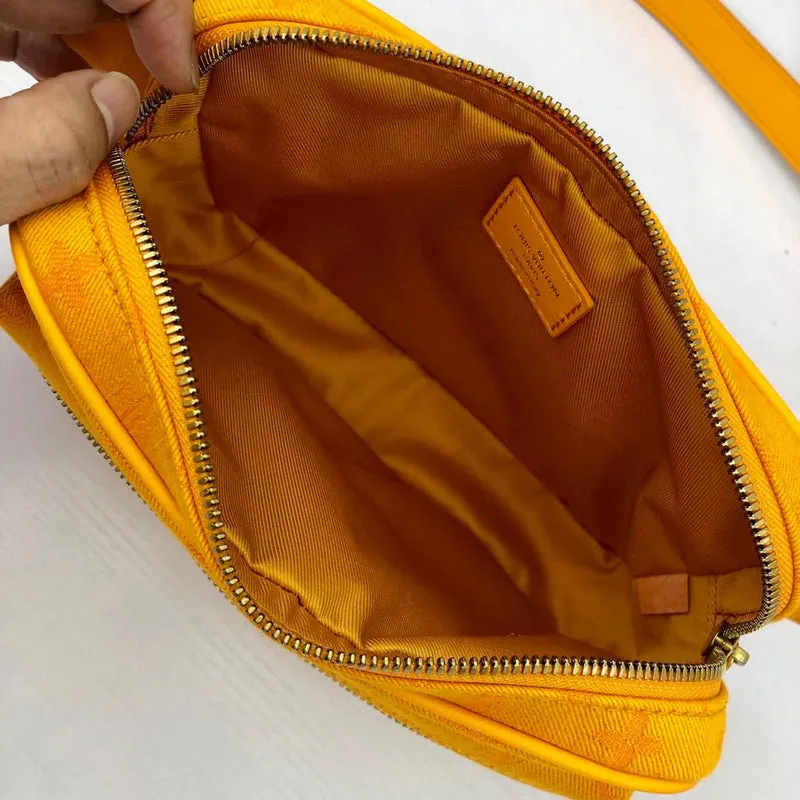 LOV2 Bags - Fashion Bags  2002