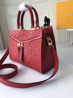 LOV2 Bags - Fashion Bags  2042