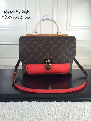 LOV2 Bags - Fashion Bags  2062