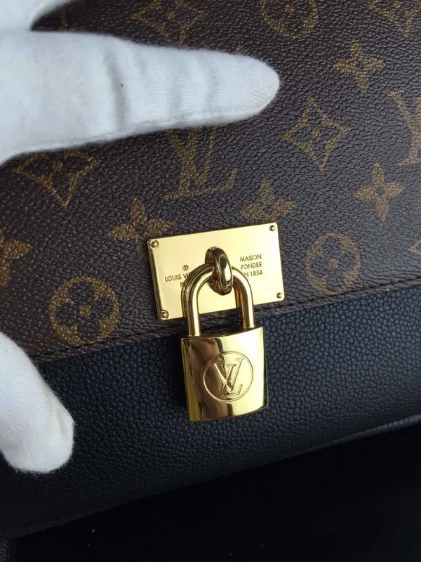 LOV2 Bags - Fashion Bags  2066