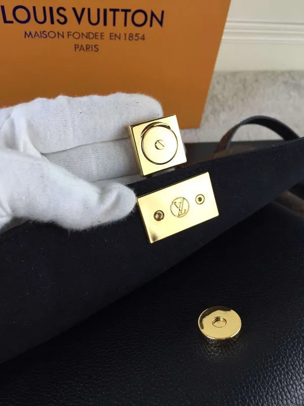 LOV2 Bags - Fashion Bags  2066
