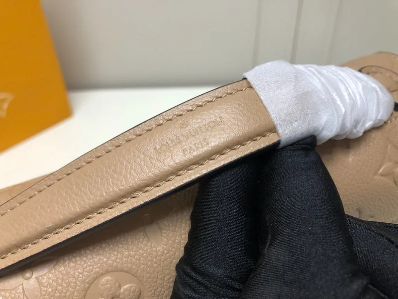 LOV2 Bags - Fashion Bags  2073