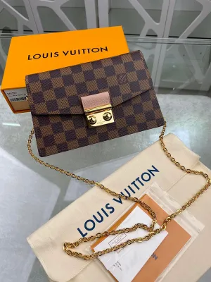 LOV2 Bags - Fashion Bags  2125