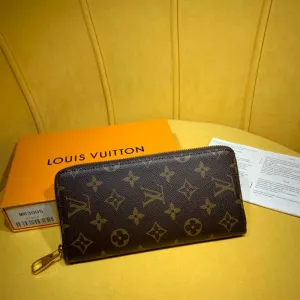 LOV2 Bags - Fashion Bags  2222
