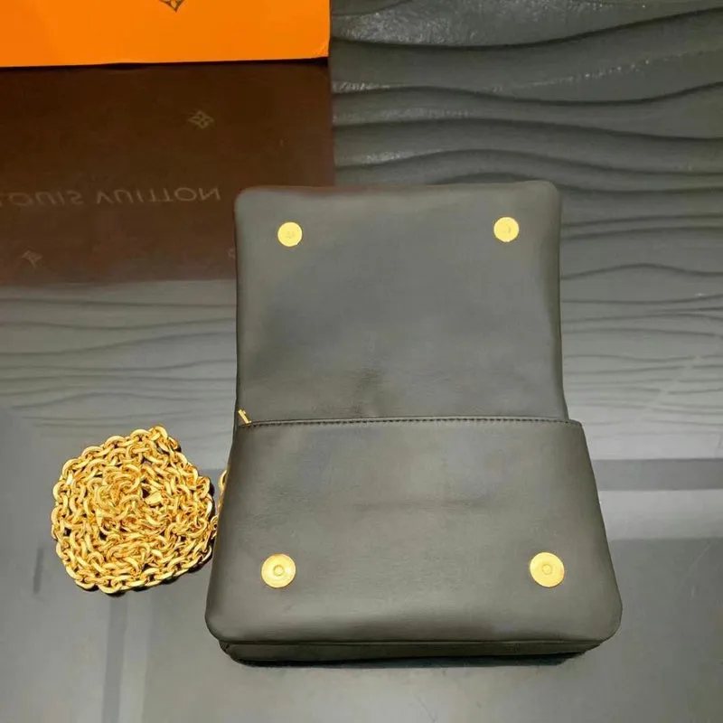 LOV2 Bags - Fashion Bags  2474