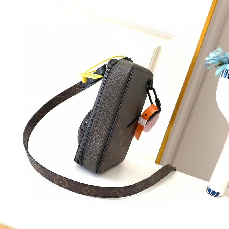 LOV2 Bags - Fashion Bags  2578