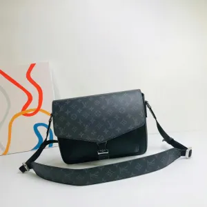 LOV2 Bags - Fashion Bags  2579