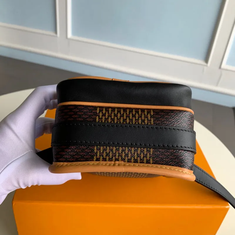 LOV2 Bags - Fashion Bags  2587
