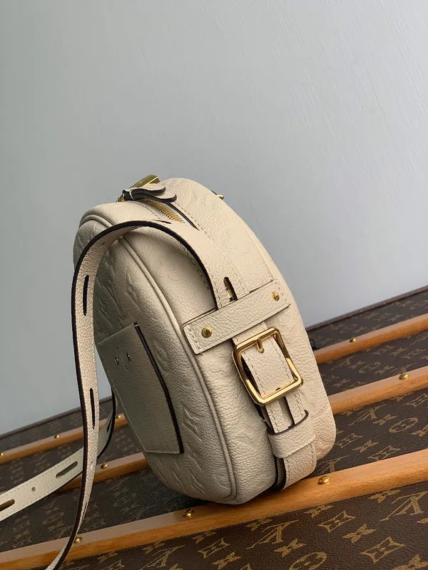 LOV2 Bags - Fashion Bags  2593