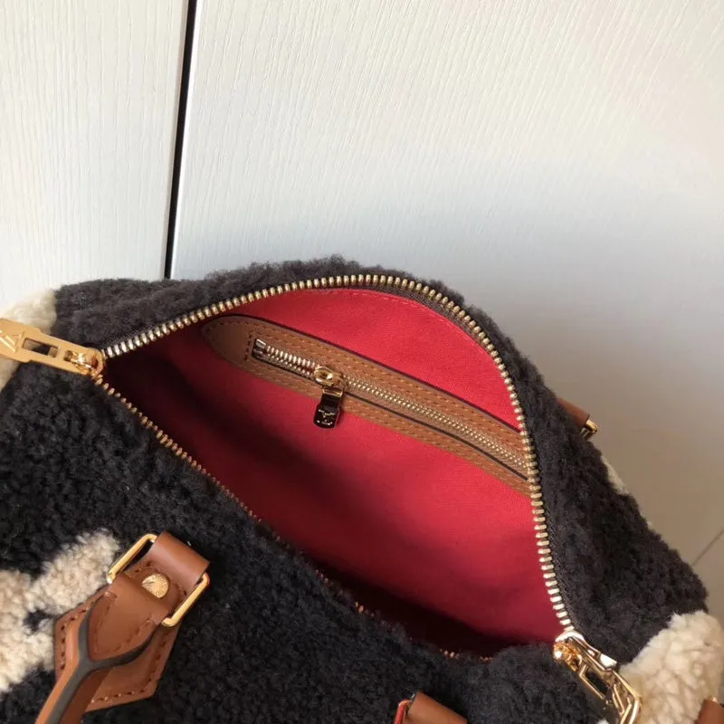 LOV2 Bags - Fashion Bags  2656