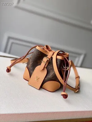 LOV2 Bags - Fashion Bags  2695