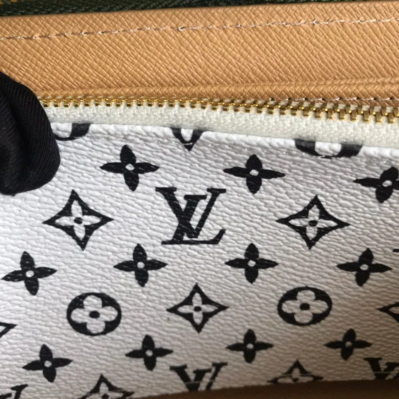 LOV2 Bags - Fashion Bags  2806