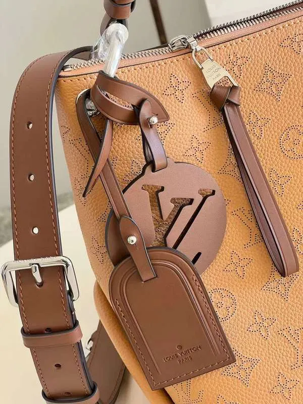 LOV2 Bags - Fashion Bags  749