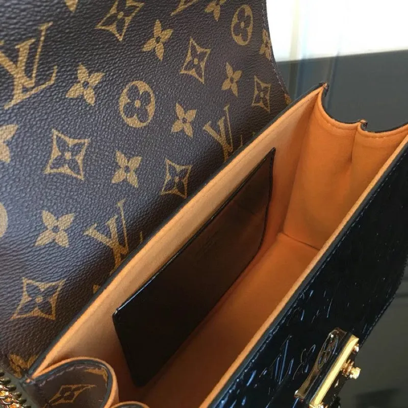 LOV2 Bags - Fashion Bags  802