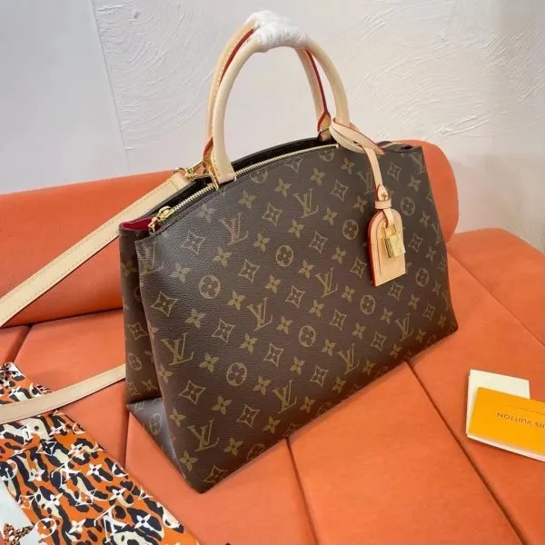 LOV2 Bags - Fashion Bags  847
