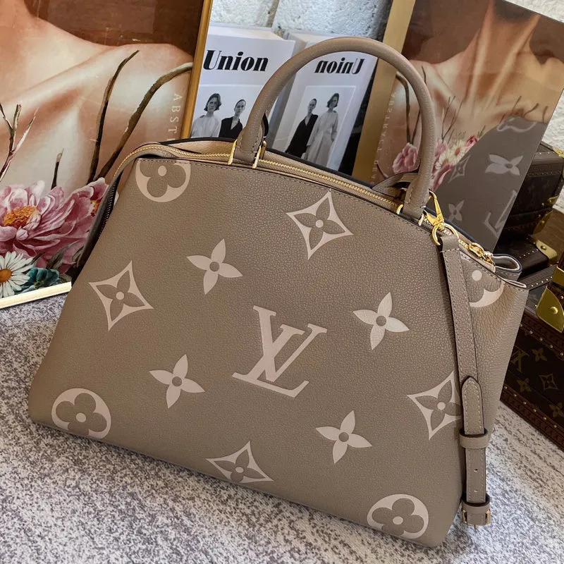 LOV2 Bags - Fashion Bags  851