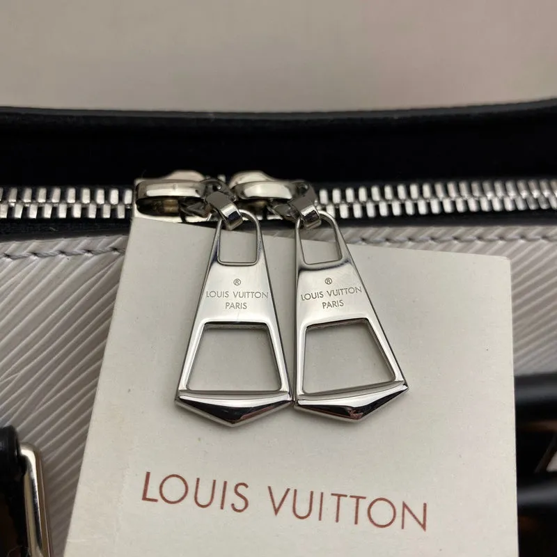 LOV2 Bags - Fashion Bags  885