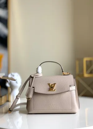 LOV2 Bags - Fashion Bags  894