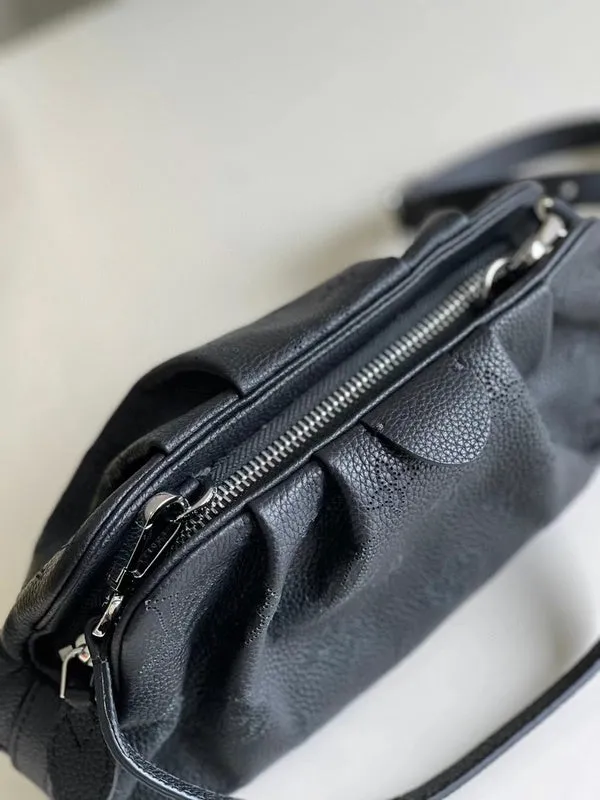 LOV2 Bags - Fashion Bags  922