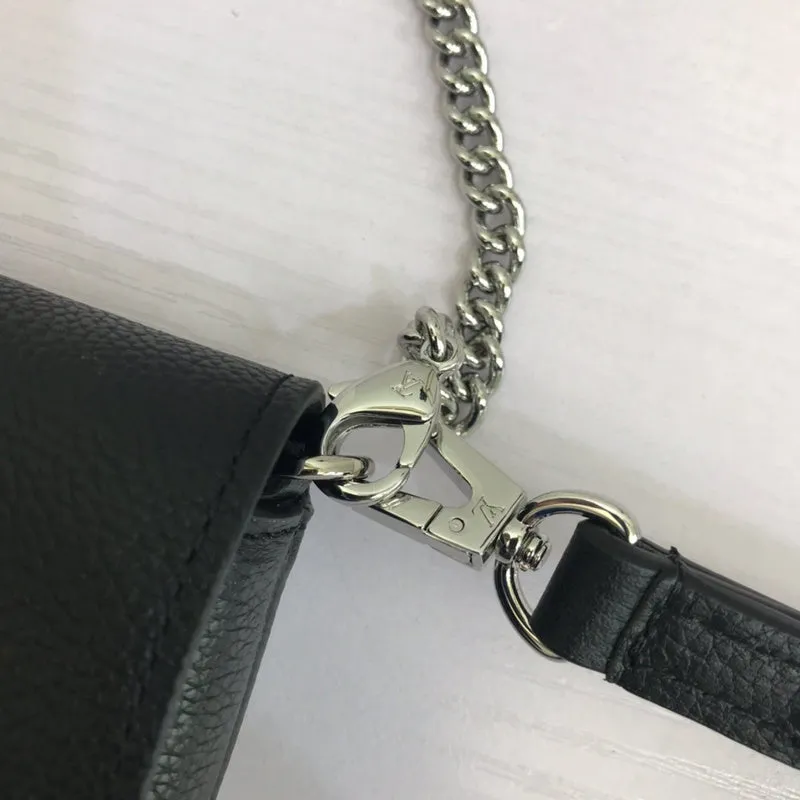 LOV2 Bags - Fashion Bags  939