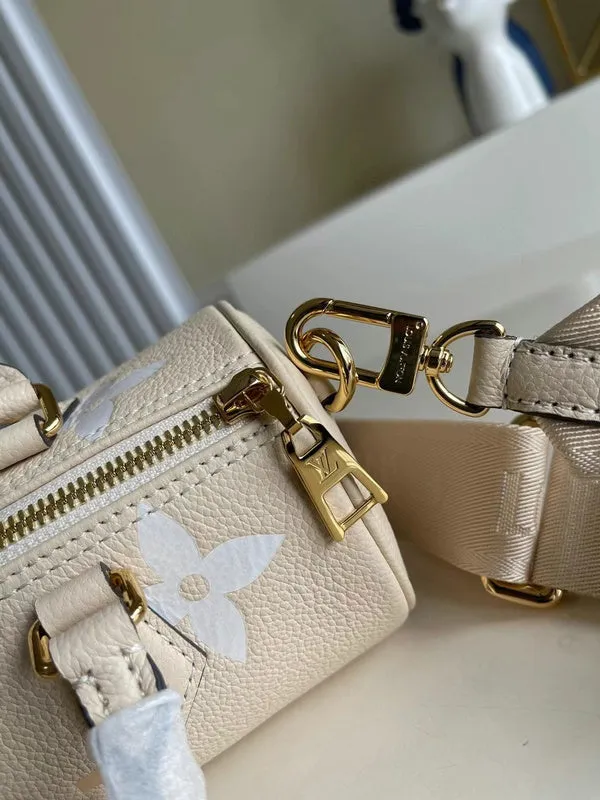 LOV2 Bags - Fashion Bags  950