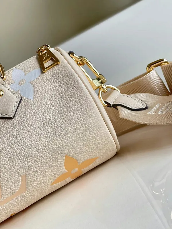 LOV2 Bags - Fashion Bags  950