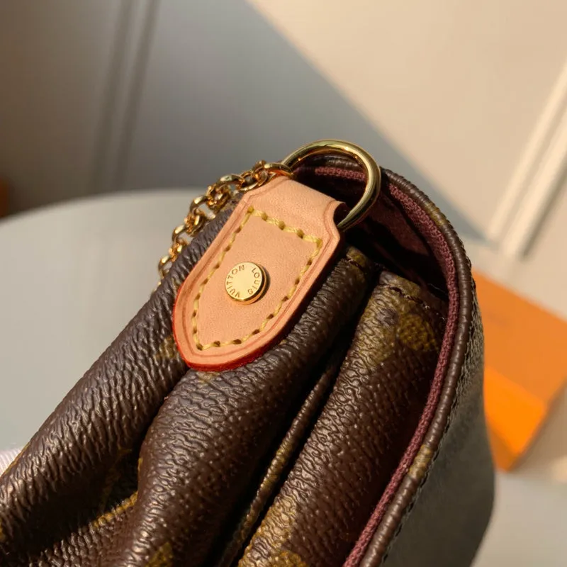 LOV2 Bags - Fashion Bags  978