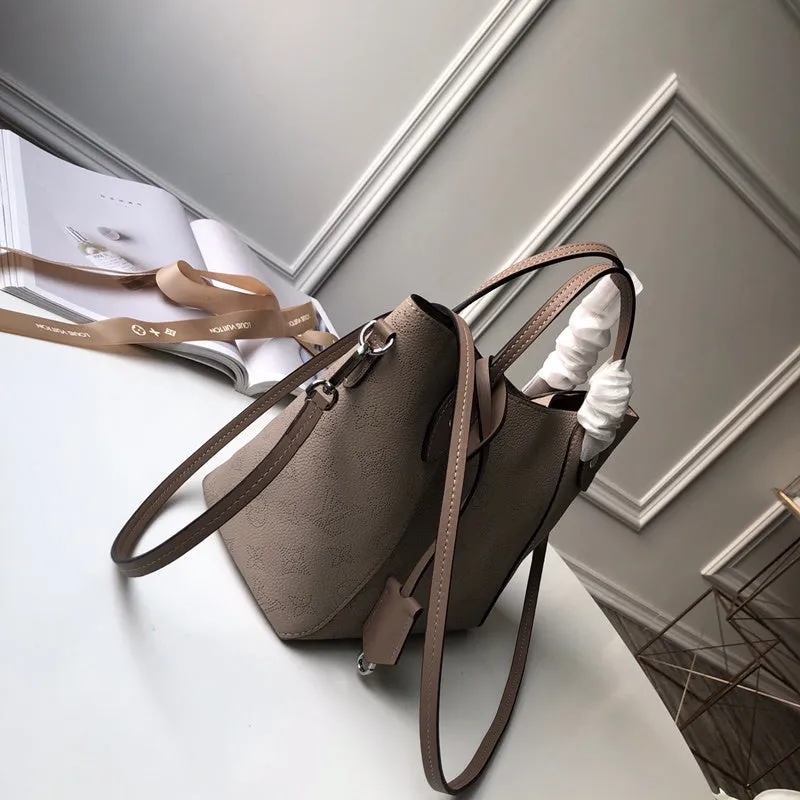 LOV2 Bags - Fashion Bags  987