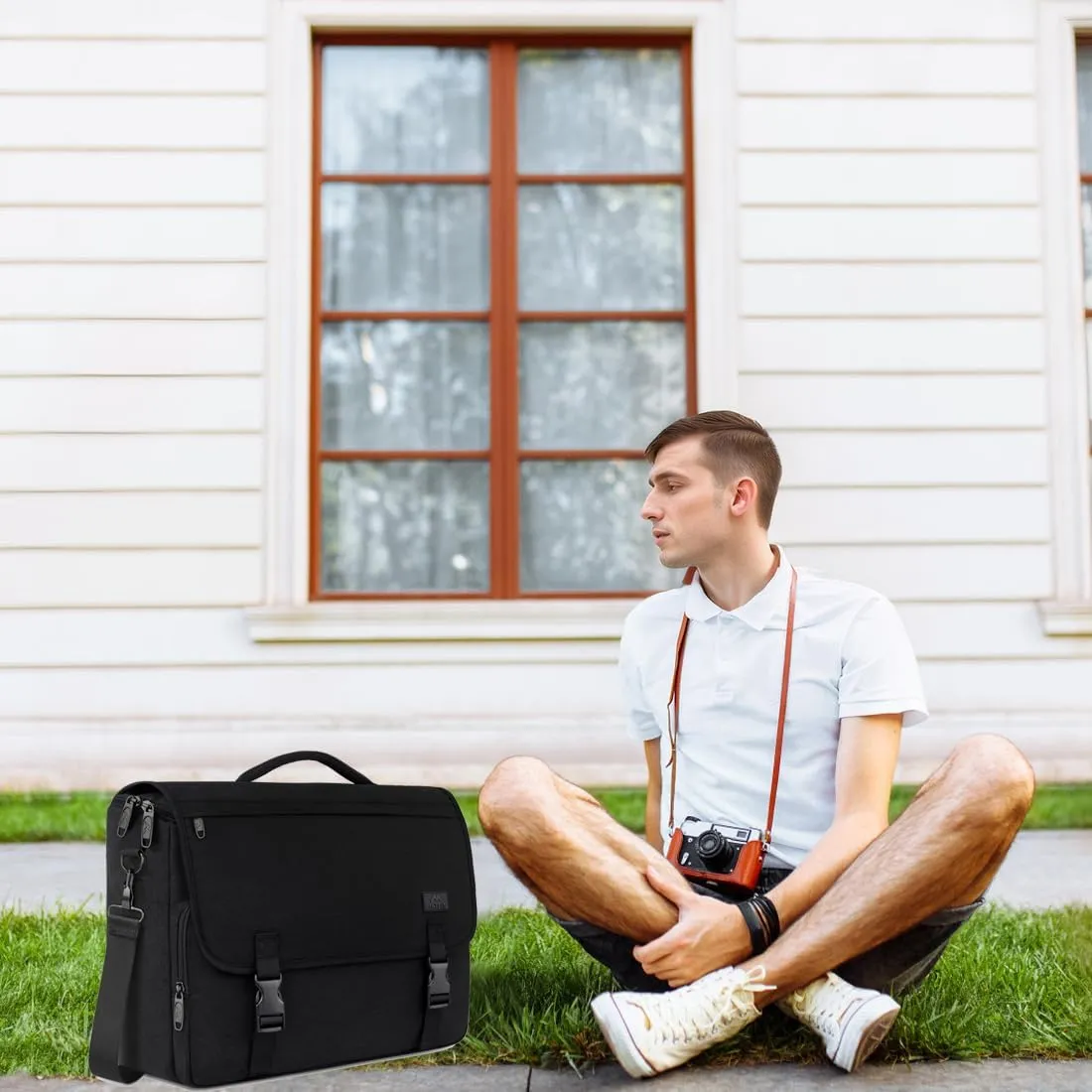 MATEIN Messenger Bag for Men, Teen School Bag Lightweight 17.3 inch Laptop Briefcase, Large Crossbody College Satchel Computer Work Office Case with Shoulder Strap, College Student Gifts, Black