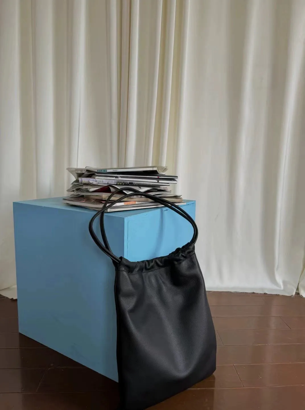 Minimalist Leather Tote