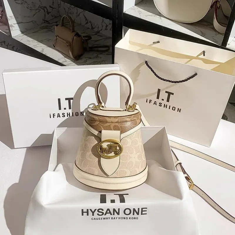 New minimalist and fashionable small handbag, contrasting color women's bag, high-end carriage crossbody bag, portable box bag
