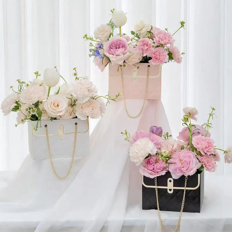 Paper Gift Bag with Metal Chain 4 Colors 10PCS