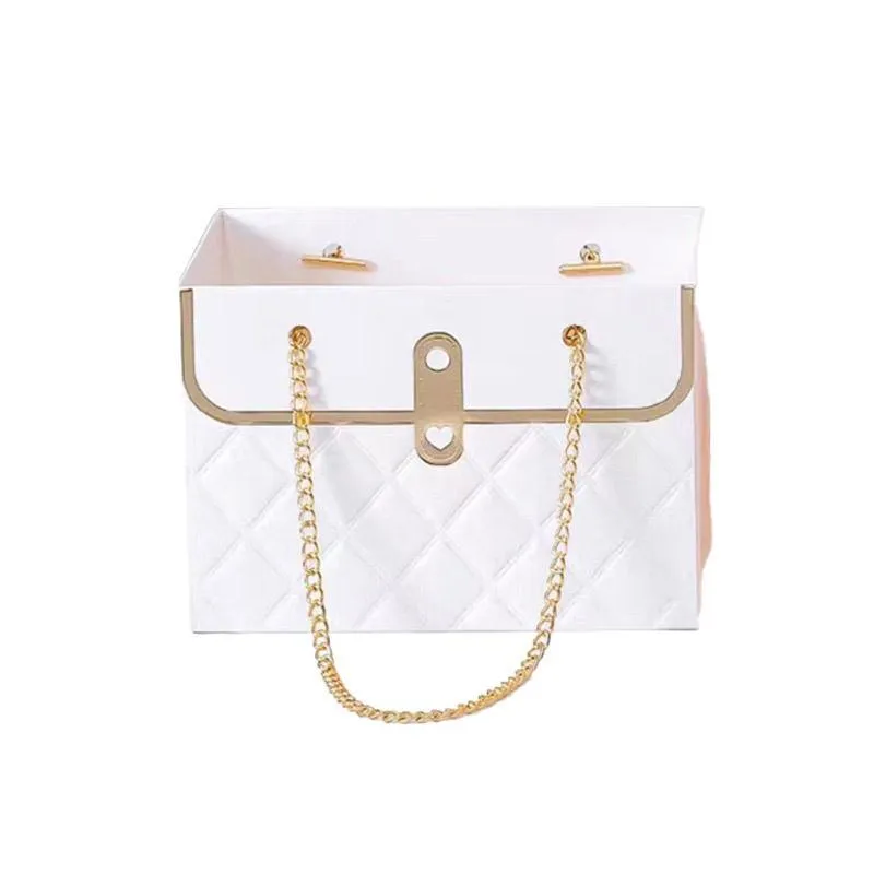 Paper Gift Bag with Metal Chain 4 Colors 10PCS