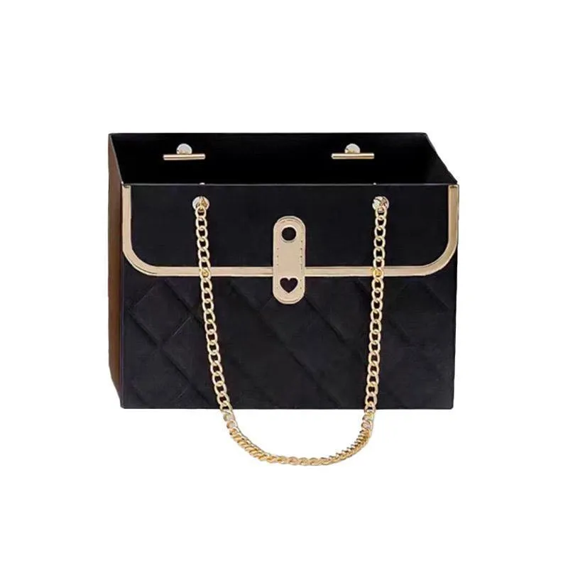Paper Gift Bag with Metal Chain 4 Colors 10PCS