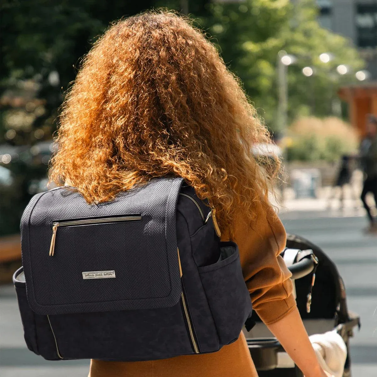 Petunia Pickle Bottom Boxy Backpack Deluxe Diaper Bag