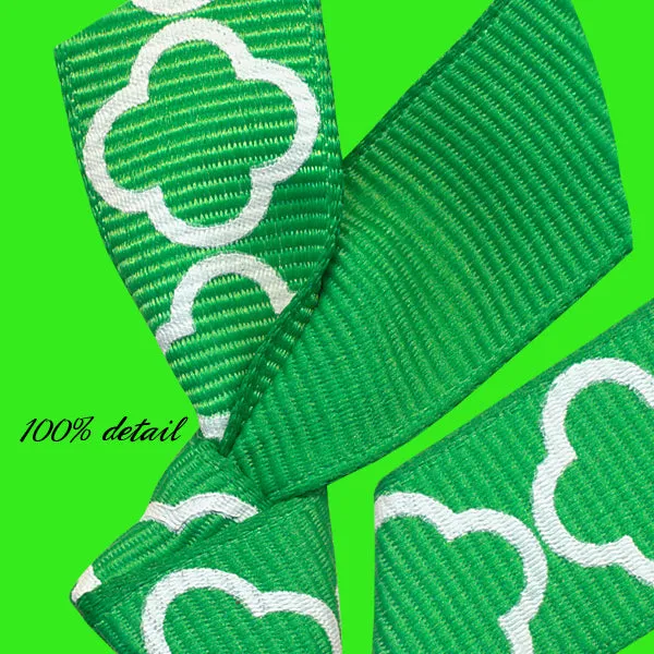 Quatrefoil Ribbons