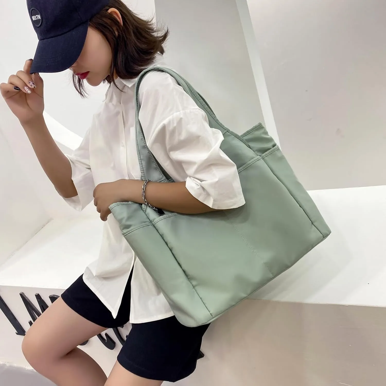 SOYMWIN Tote Bag for Women,Large Tote Bag with Compartments and Multiple Pockets,Quilted Shoulder Bag for Travel Work Sports