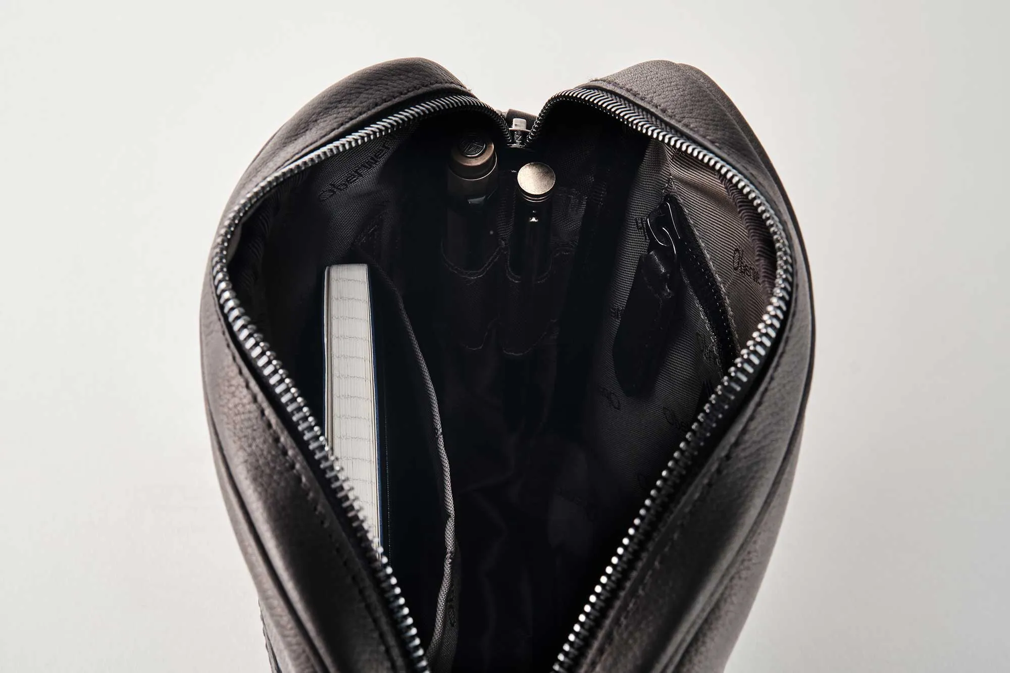 Stow Away Bag Luxury schwarz